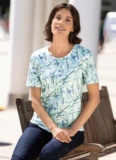 Skjorta med helt&auml;ckande tryck 