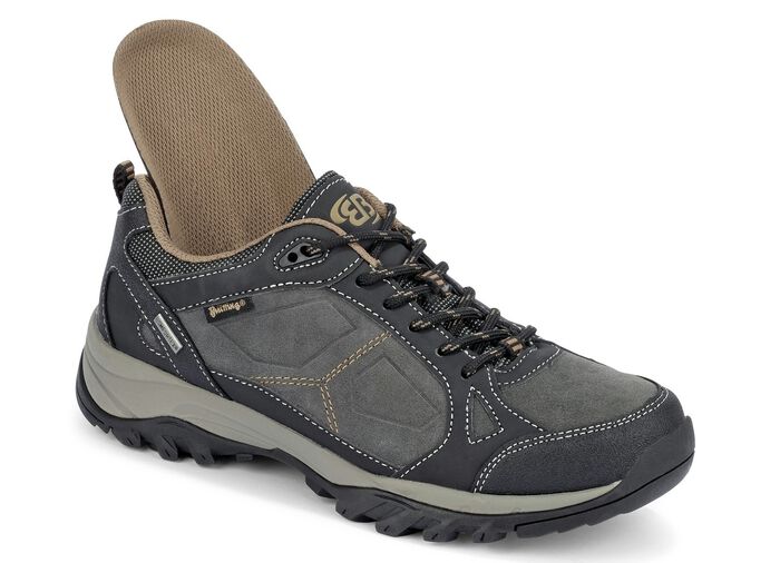 Andningsbara herrskor med sn&ouml;rning och uttagbar fotb&auml;dd GR&Aring;-SVART-KOGNAC