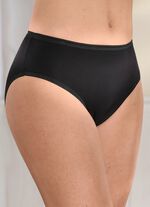 Flera paket trosor med elastiska muddar 