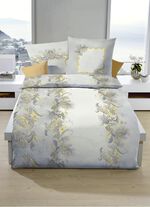 L&auml;ttstrykt s&auml;ngkl&auml;desset med dragkedja 