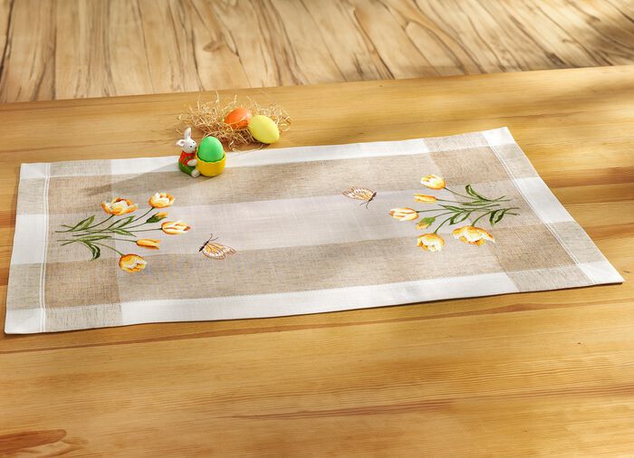 Bords- och rumsdekoration med tulpaner och fj&auml;rilar MOUSSERANDE VIN