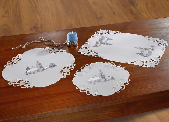 Duk med romantisk vinterbydesign OFF-WHITE