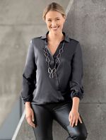 Blus med inv&auml;ndig tryckknapp i 2 f&auml;rger 