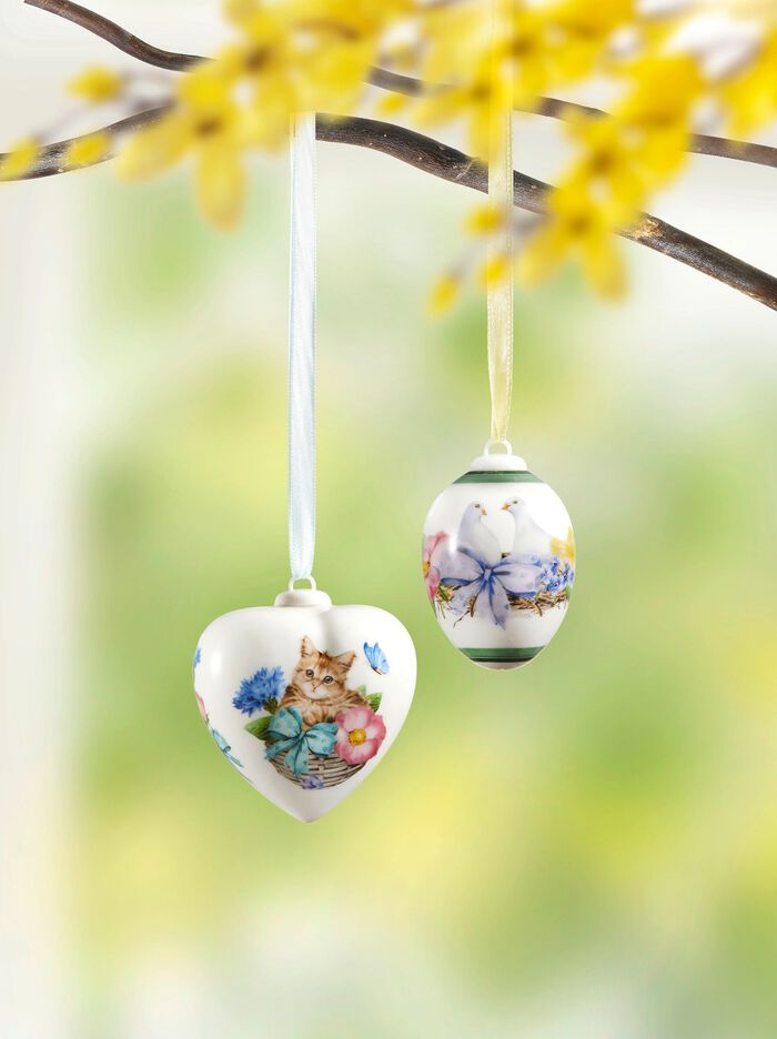 Hutschenreuther &aring;rsh&auml;nge 2024 tillverkad av h&ouml;gkvalitativt porslin 