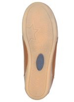 Andrea Conti, bekv&auml;ma damsneakers, vidd G, med uttagbar fotb&auml;dd 