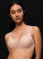 Triumph Body MakeUp Illusion Spets-BH med flexibla komfortbyglar 