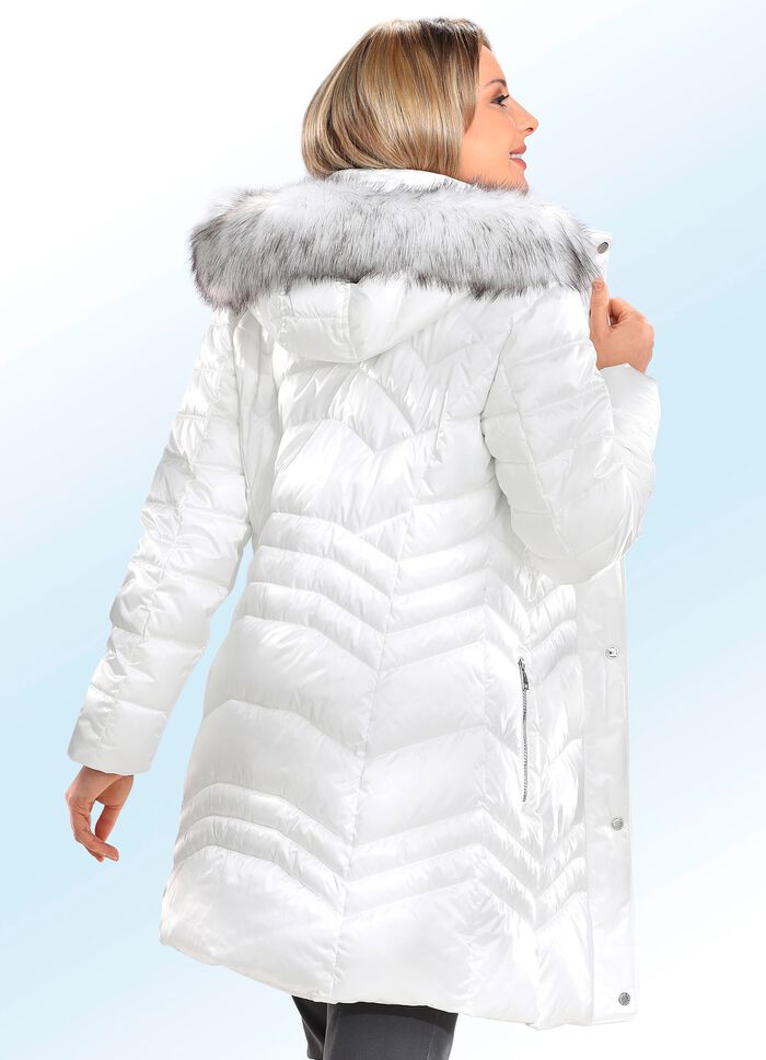 Funktionell kort kappa med avtagbar huva NATURVIT