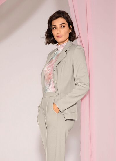 kavaj med lapelkrage 