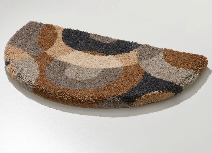 Barfotmjukt badrumsset fr&aring;n Grund BRAUN-TAUPE