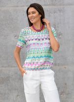 Tunika med f&auml;rgsprakande tryck 