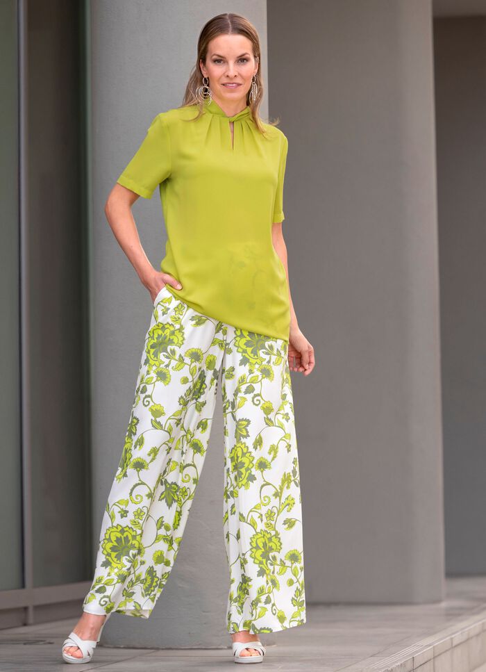 Byxor fr&aring;n TIZIA 