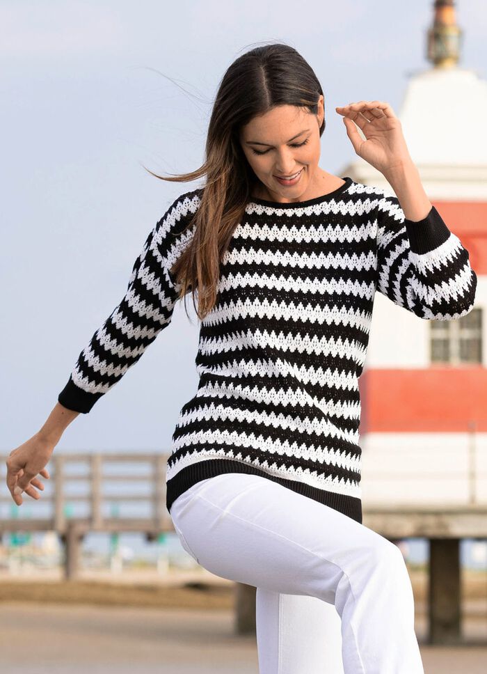 Pullover med sicksackdesign 