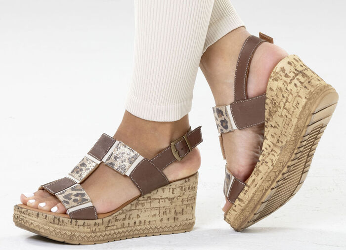 Gemini, trendiga damsandaler, bredd G, tillverkade av läder BRAUN-BEIGE