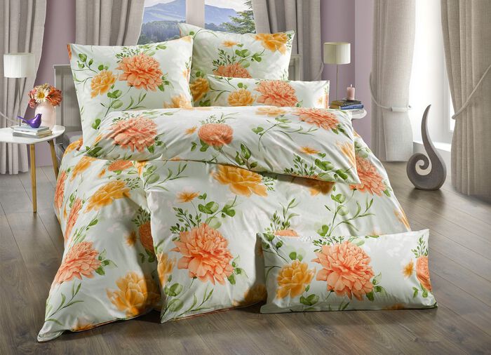 Fint Renforce s&auml;nglinne set fr&aring;n Florella 