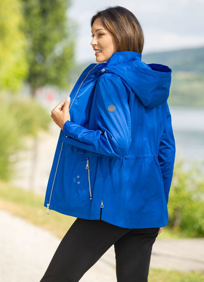 Funktionell jacka med avtagbar huva 