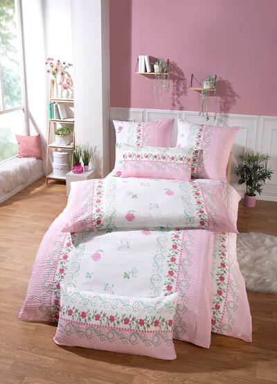  S&auml;ngkl&auml;desset med tryck p&aring; b&aring;da sidor 