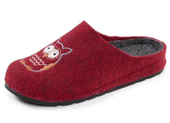 Klassiska damtofflor, tillverkade av filtmaterial 