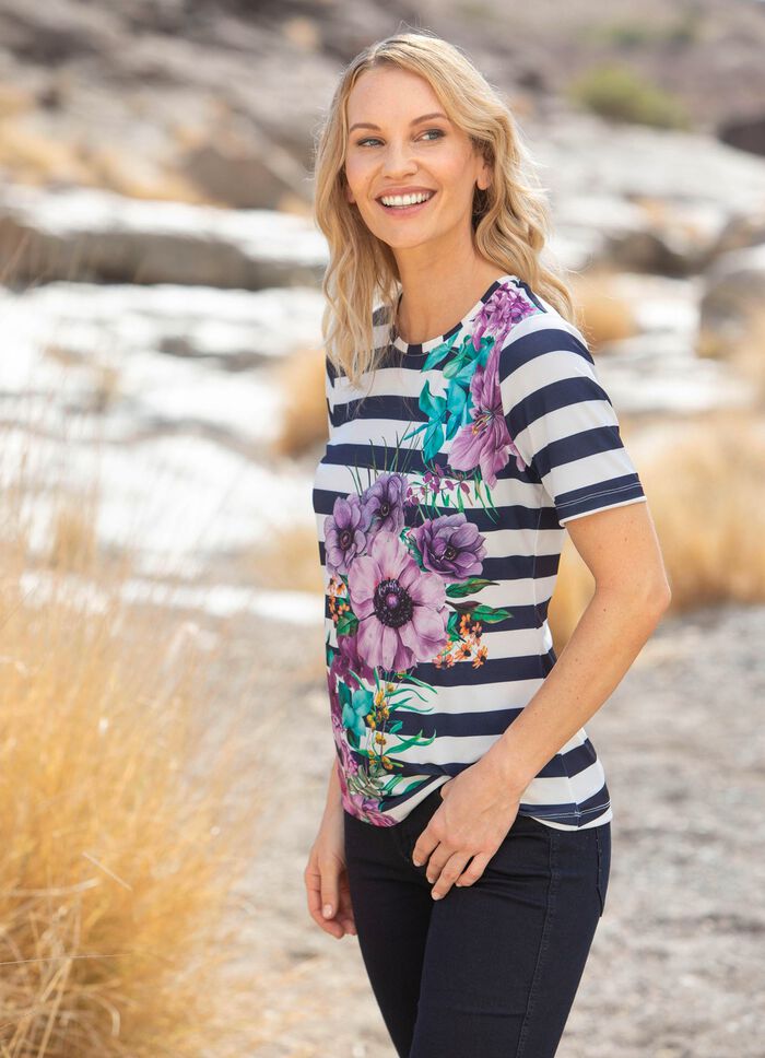 Skjorta med blommotiv 