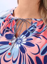 Helm&ouml;nstrad skjorta med V-slits 