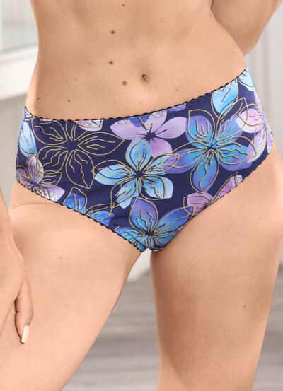 Tv&aring; paket trosor med en harmonisk blommig design 