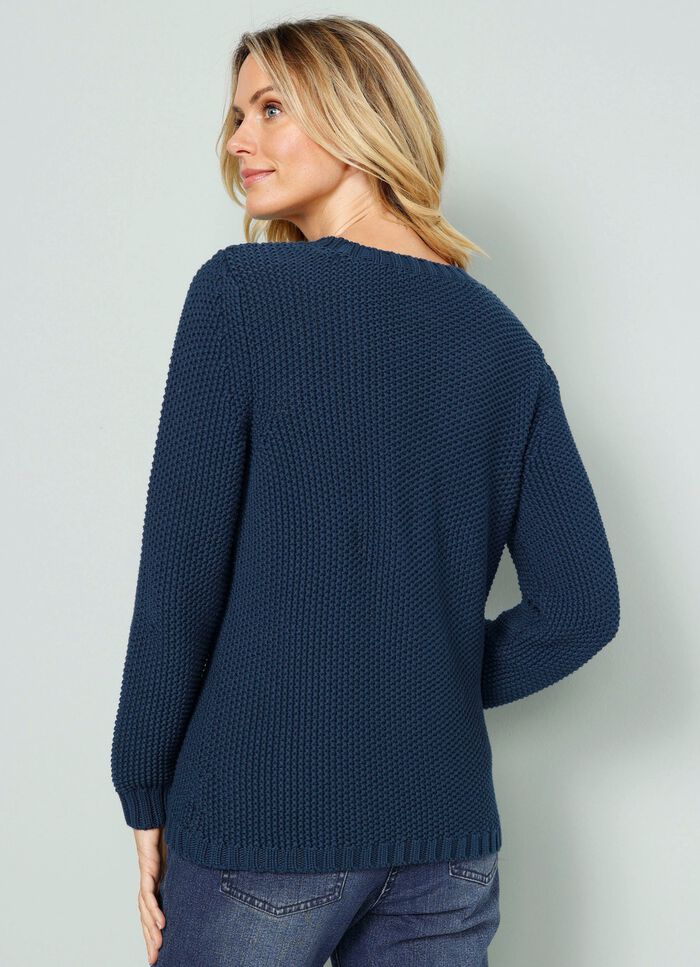 Grovstickad tr&ouml;ja med halsduk 