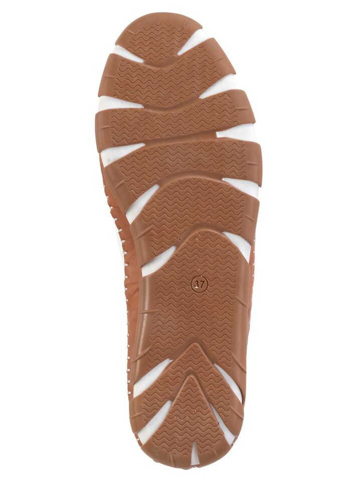 Skor med sn&ouml;rning VITBRUN