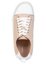 Andrea Conti, l&auml;tta damsneakers, vidd G, med uttagbar fotb&auml;dd 