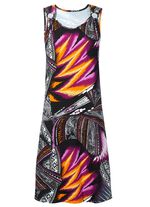 Kl&auml;nning med dekorativa ringar p&aring; de breda banden 