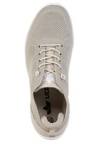 Barfotasko tillverkad av stretchigt stickat material ECRU