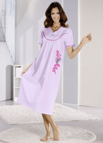 Vadlång nattlinne med knappslå och korta ärmar SYREN