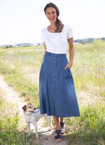 Kjol med dekorativa knappar 