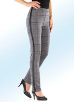 Byxor i trendigt rutm&ouml;nster 