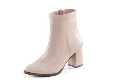 Andrea Conti st&ouml;vletter med elastiskt band i sidan 