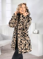 Jacka med dekorativ design 