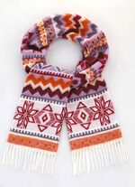 Halsduk med grafisk design 