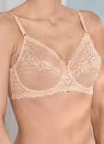 Triumph Compliment bygel-bh med fin spets 