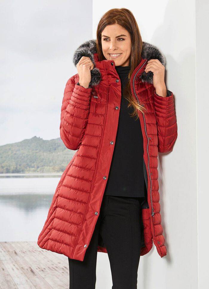 Kort kappa i 2 färger GRANAT RÖD