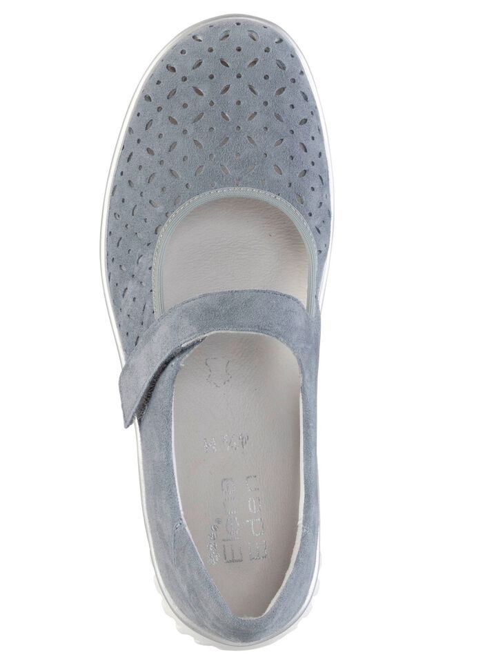 ELENA EDEN sko med sp&auml;nne av mocka med luftiga perforeringar BL&Aring;