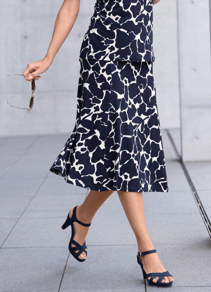 Pik&eacute;tr&ouml;ja med applikation framtill 