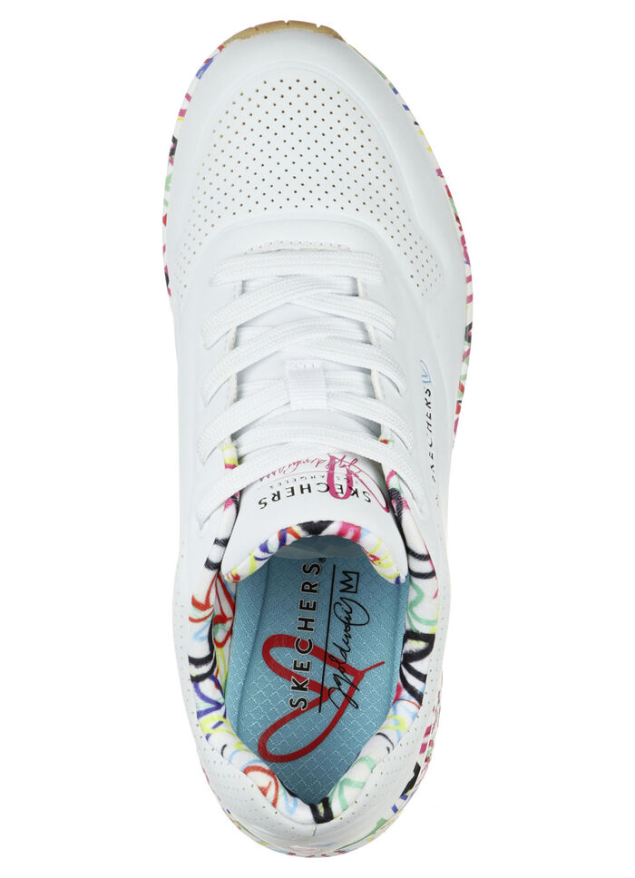 SKECHERS sneakers med snörning delvis tryckta med färgglada hjärtan, 