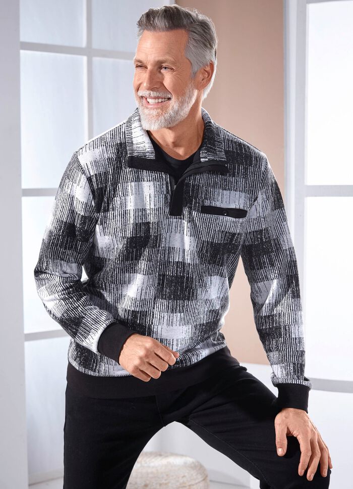 Troyer med kn&auml;ppt br&ouml;stficka 