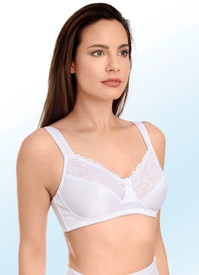 Sassa tv&aring;-pack beh&aring; med elastisk spets 