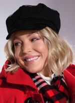 Elegant damkeps med res&aring;r baktill 