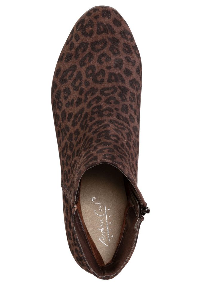 Andrea Conti, trendiga damst&ouml;vlar med dragkedja 