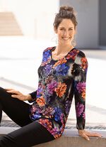 F&ouml;rtjusande skjorta med rund hals 