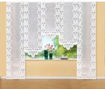 Vacker skjutgardin med rak finish 