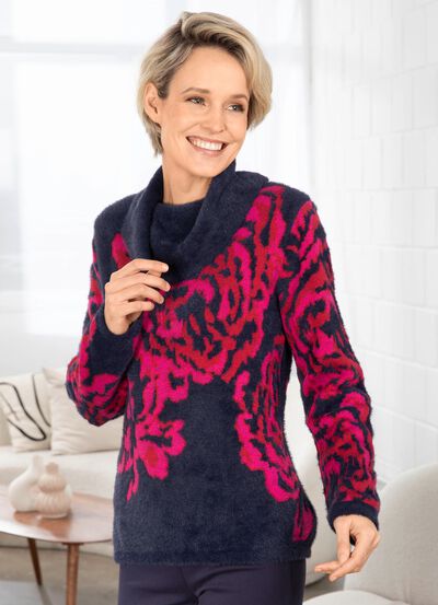 Tr&ouml;ja med h&aring;rig effektgarn 