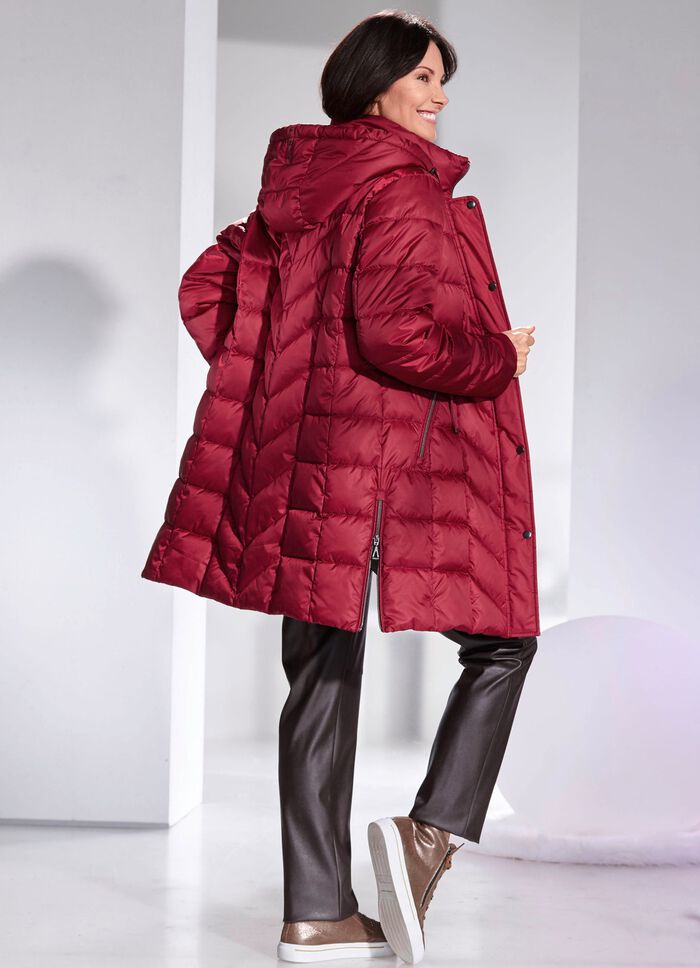 Kort kappa med avtagbar huva 