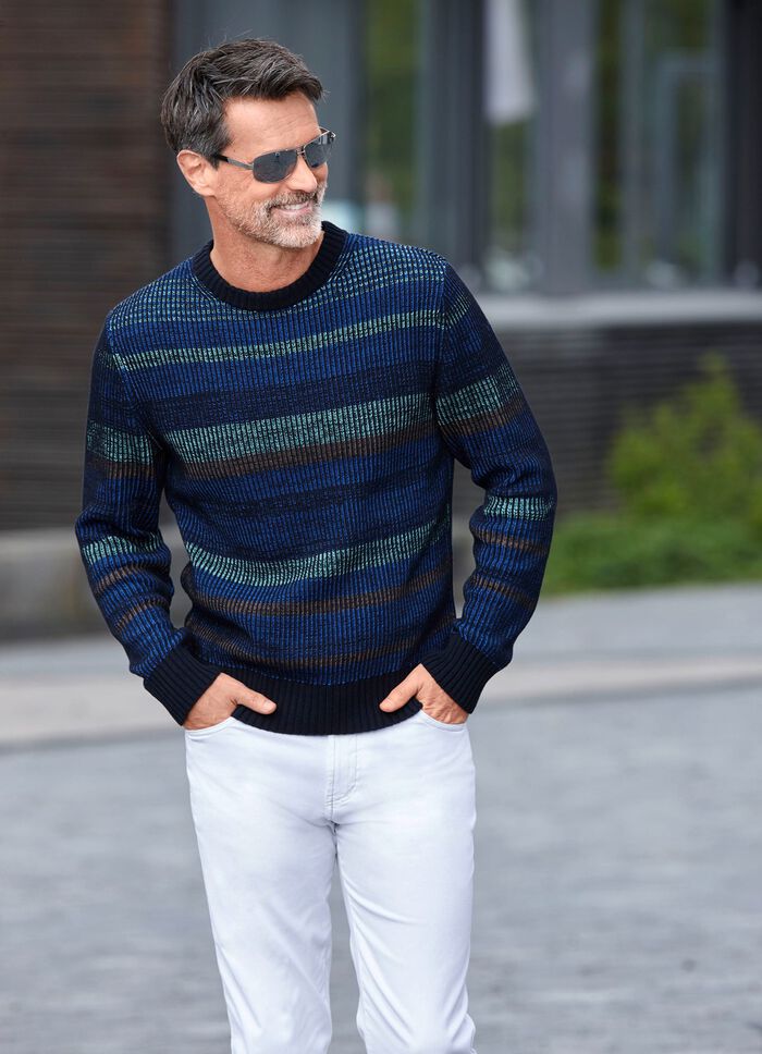 Tr&ouml;ja med rund hals i en 2-f&auml;rgad strukturerad look 