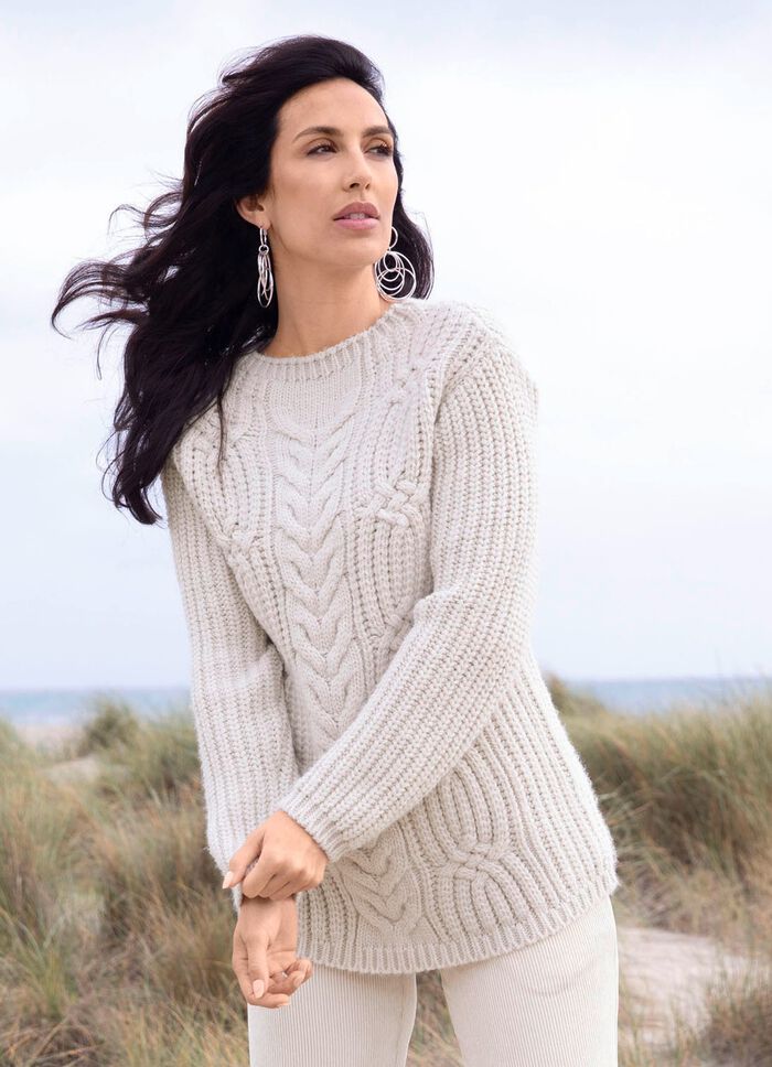 Tr&ouml;ja i fluffig, mjuk grovstickad 